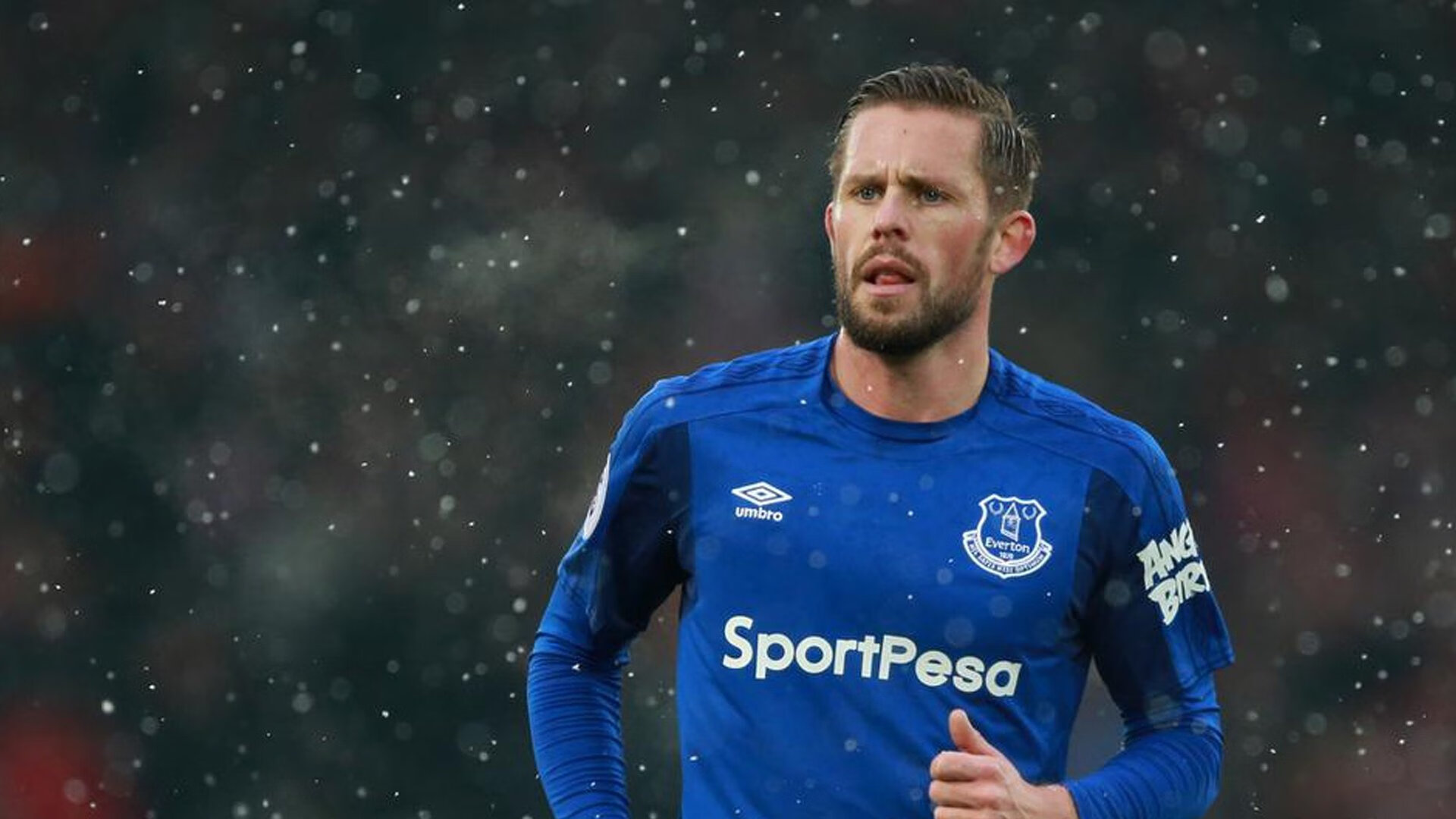 后程冲刺能力明显增强,后面冲刺成语叫什么